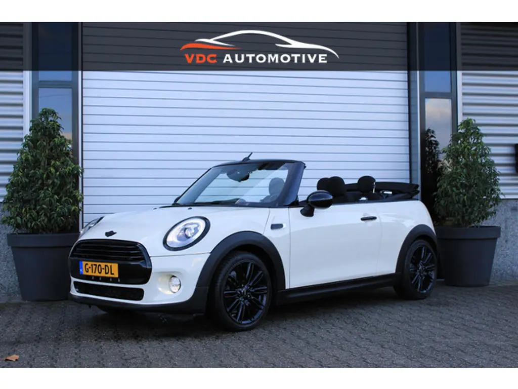MINI Cooper Cabrio