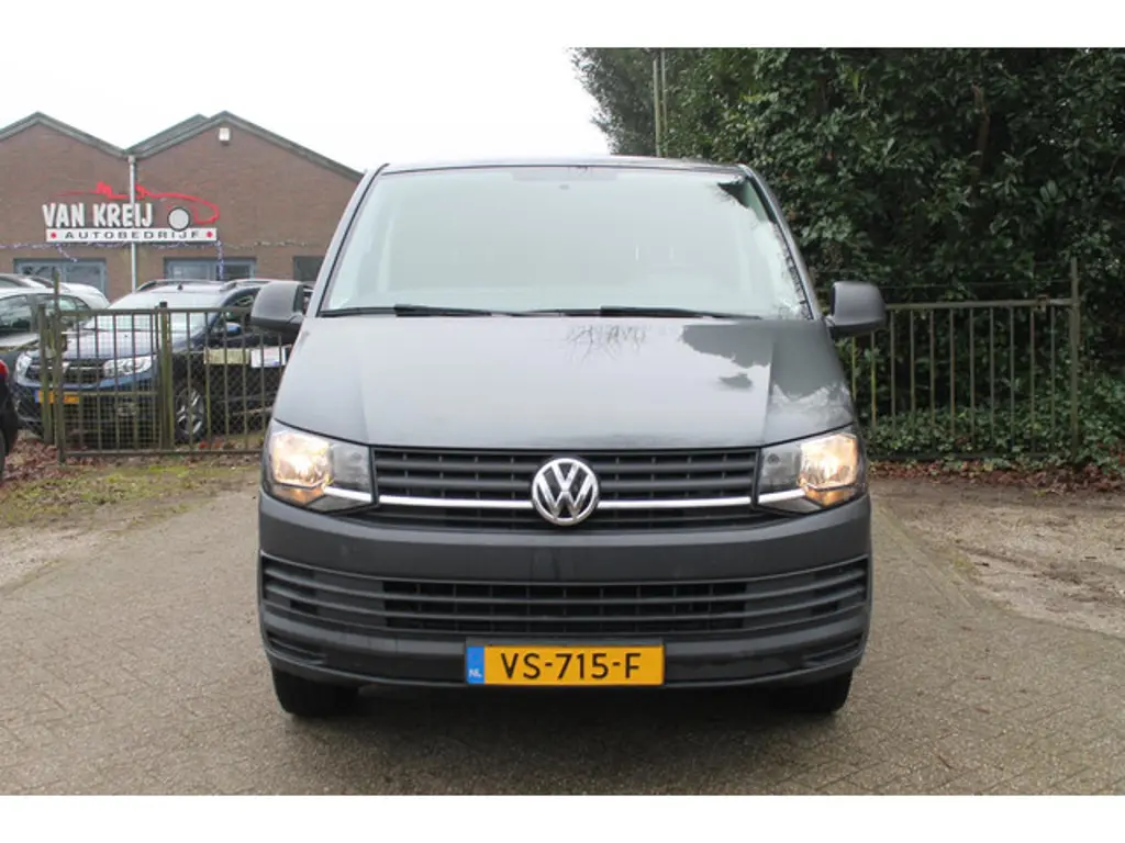 Volkswagen Transporter 2
