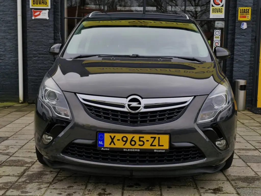 Opel Zafira 3