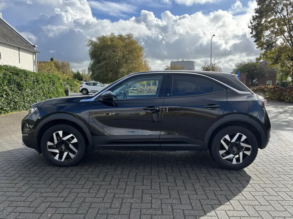 Opel Mokka-e 2