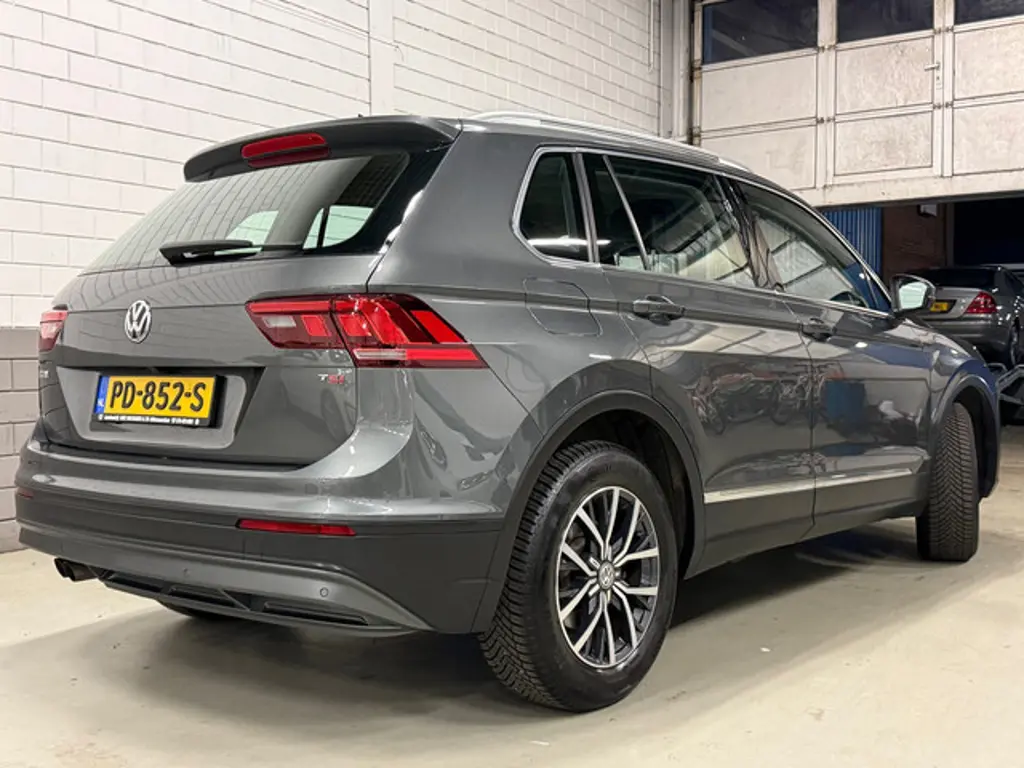Volkswagen Tiguan 2