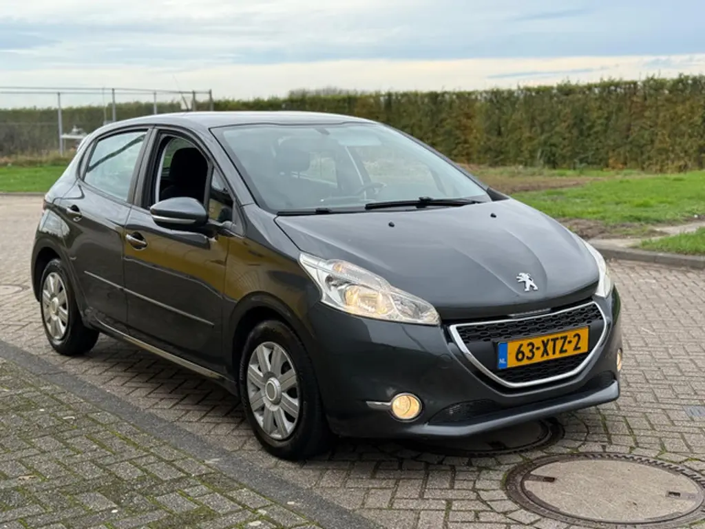 Peugeot 208 2