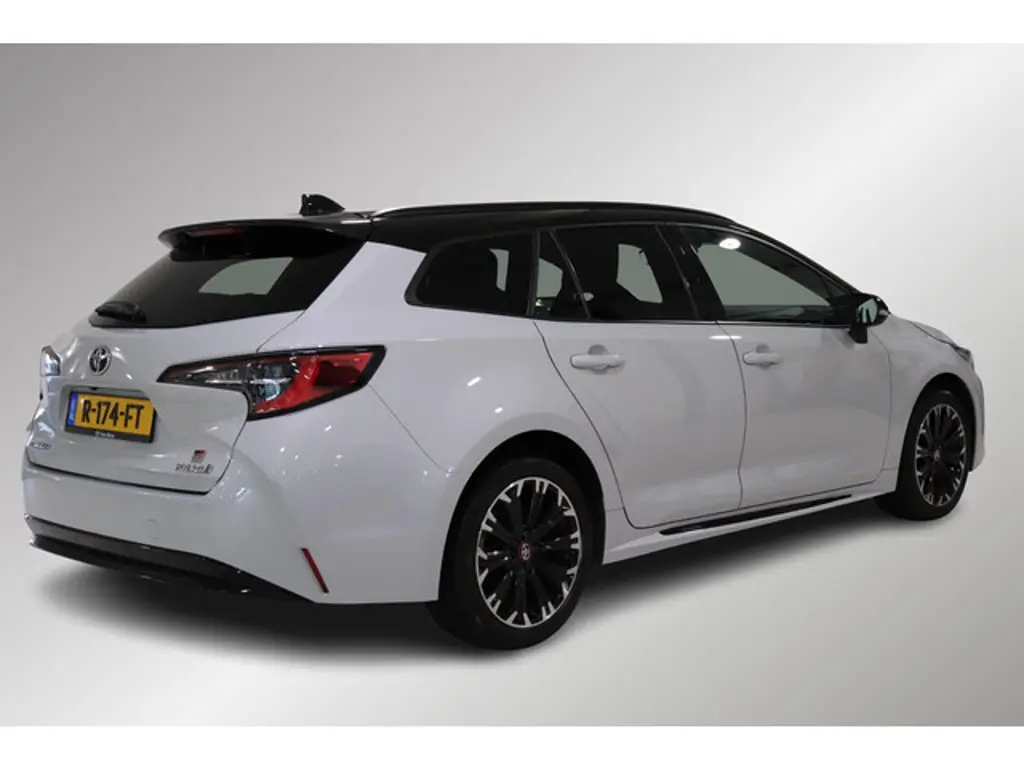 Toyota Corolla Touring Sports 2