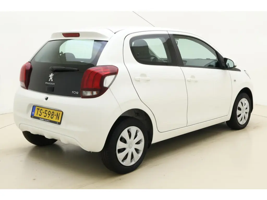 Peugeot 108 2