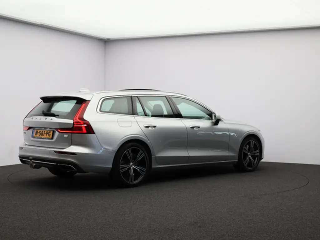 Volvo V60 2