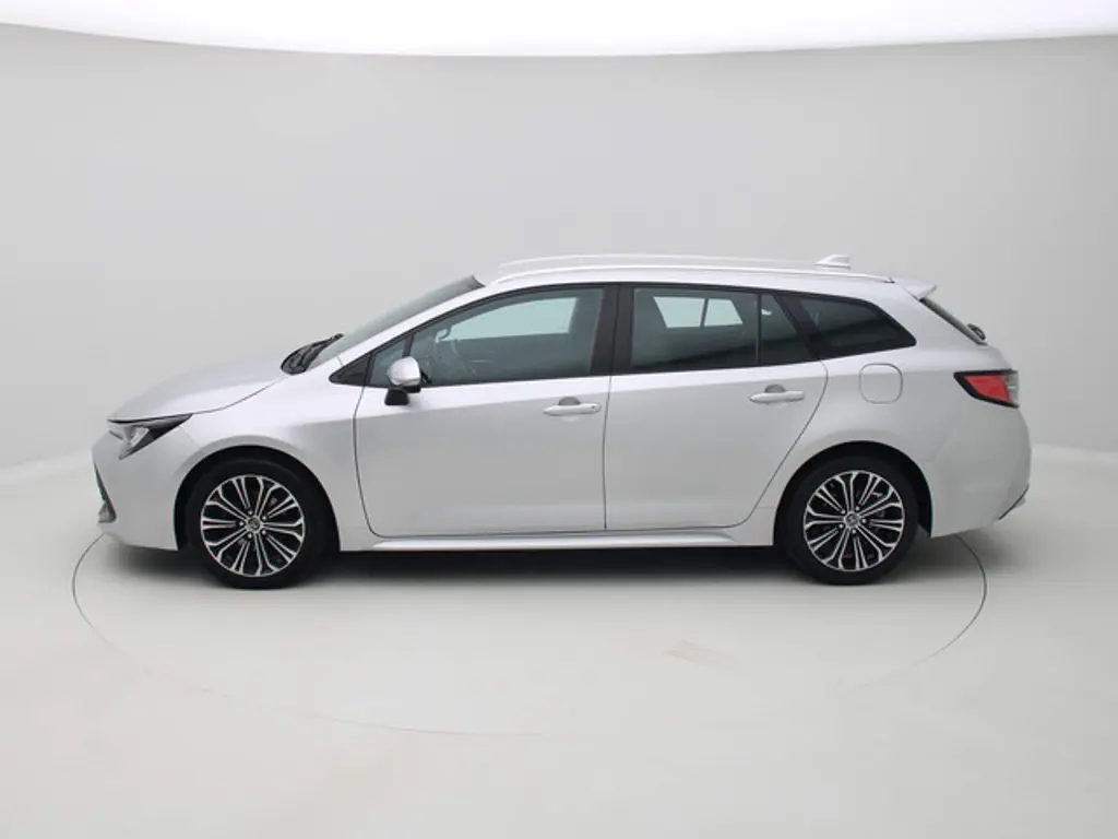 Toyota Corolla Touring Sports 2