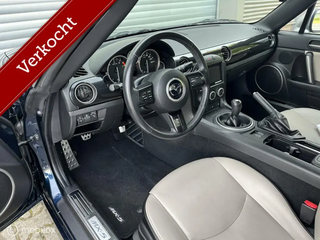 Mazda MX-5 2
