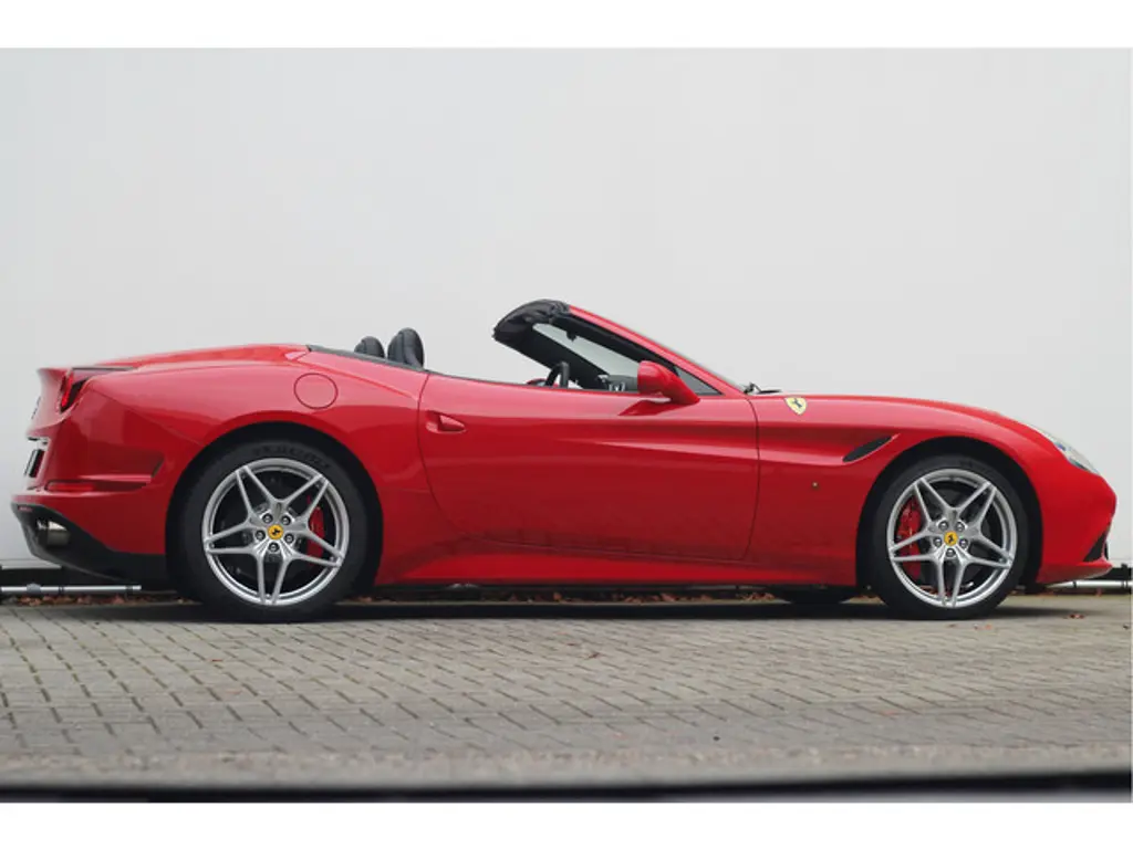 Ferrari California 3
