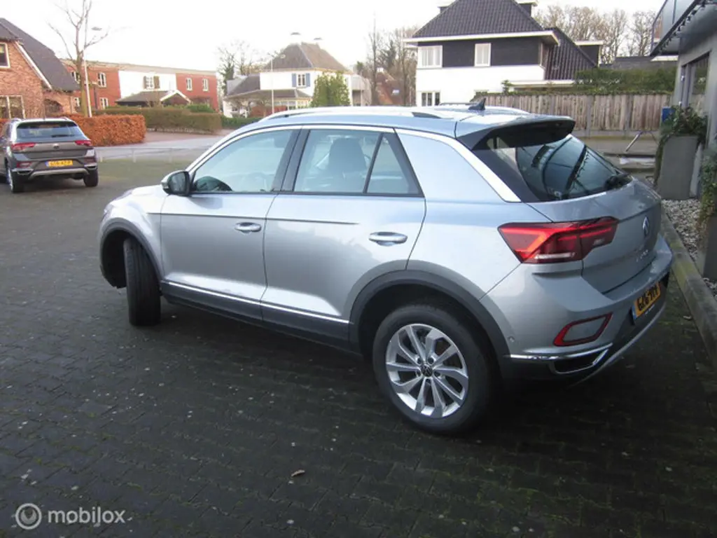 Volkswagen T-Roc 2