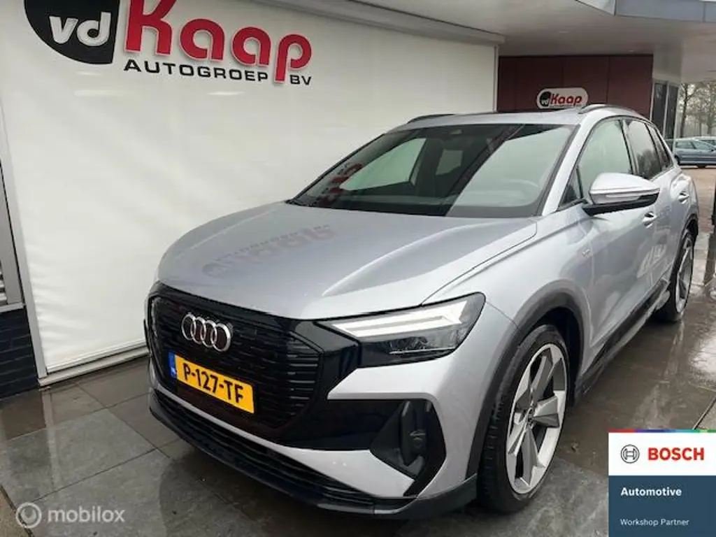 Audi Q4 e-tron 2