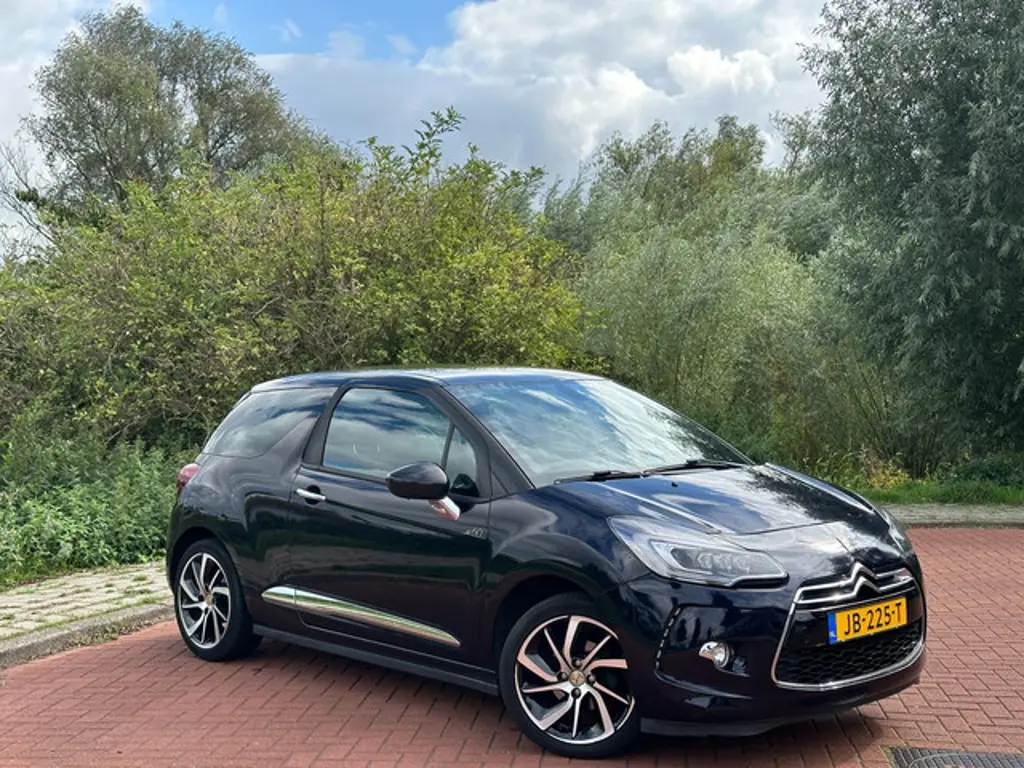 DS DS 3 2