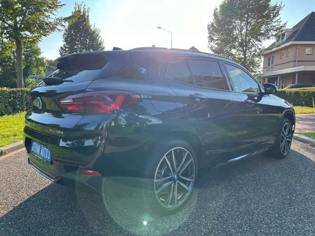 BMW X2 3