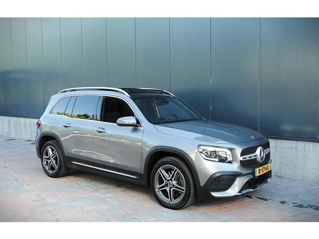 Mercedes-Benz GLB 3