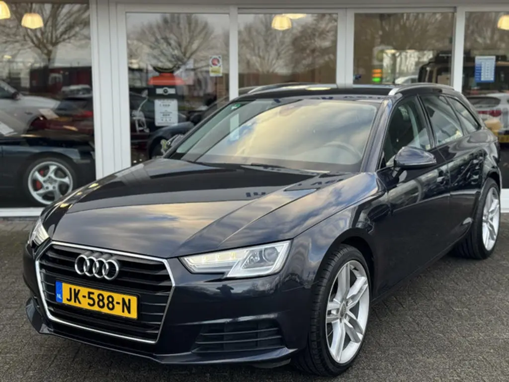 Audi A4 2