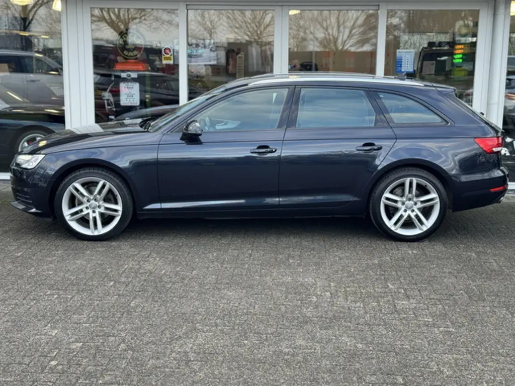 Audi A4 3