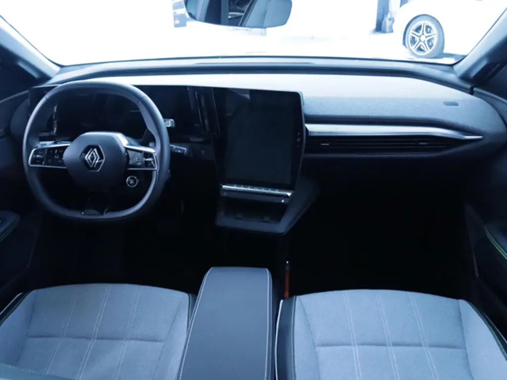 Renault Megane E-Tech 3