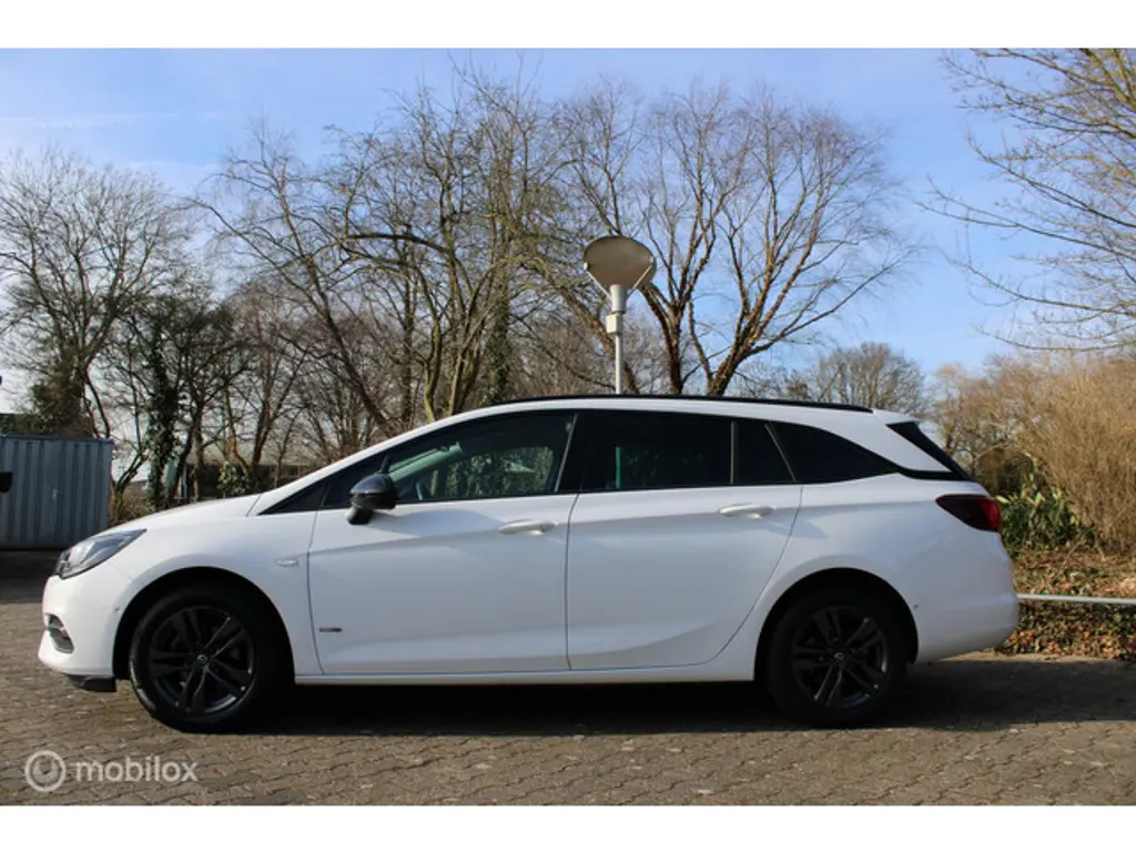 Opel Astra 2