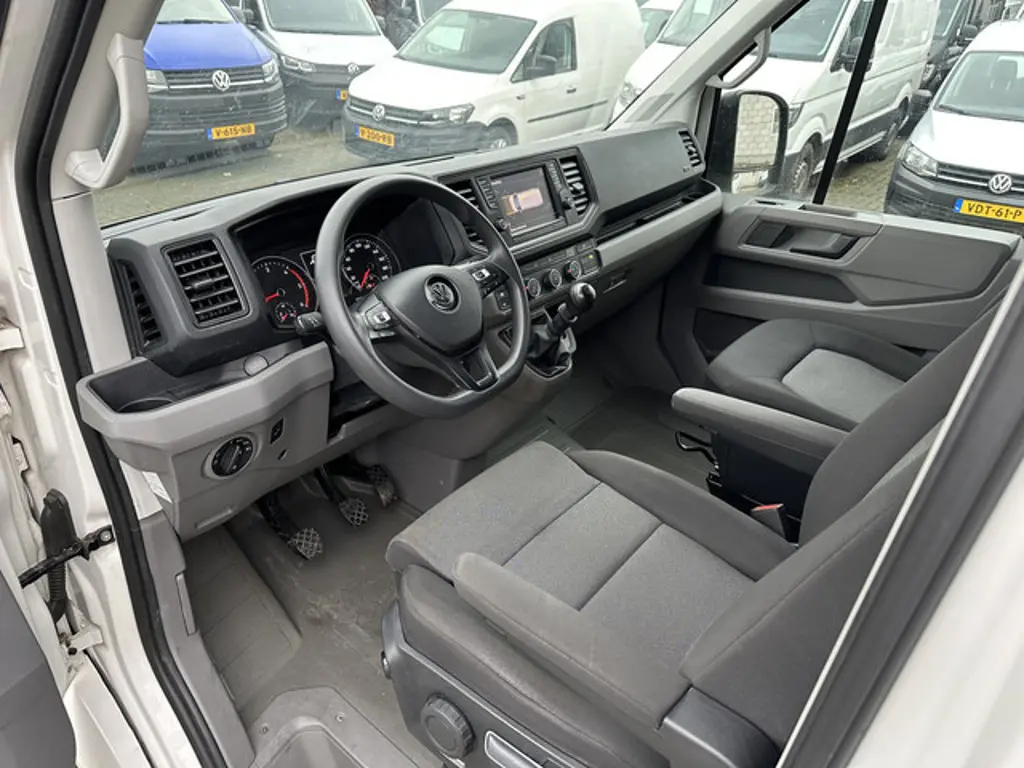 Volkswagen Crafter 2