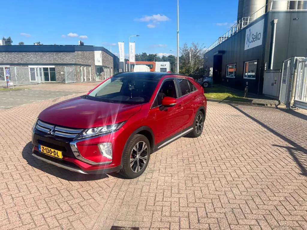 Mitsubishi Eclipse Cross 2