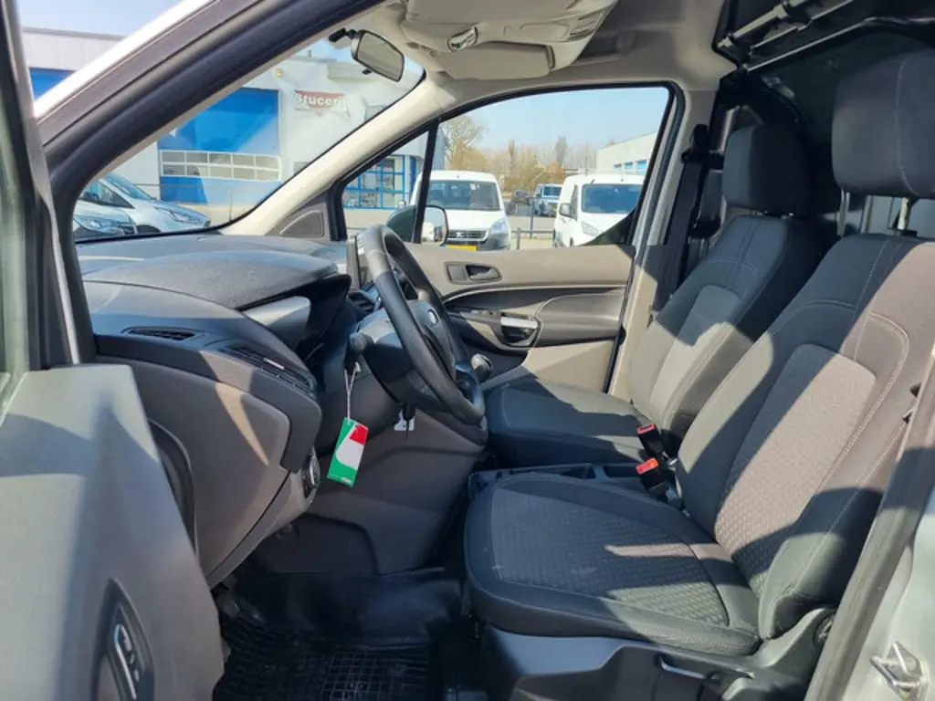 Ford Transit Connect 2
