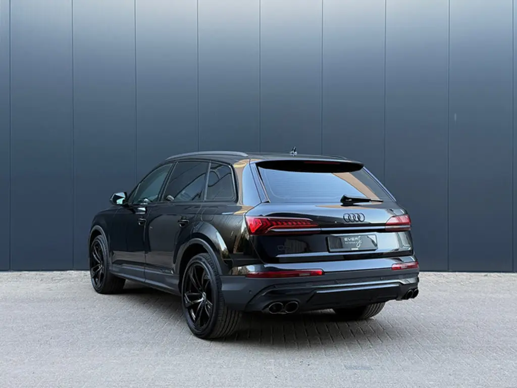 Audi Q7 2