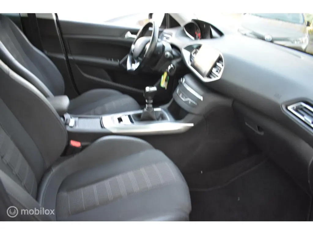 Peugeot 308 3
