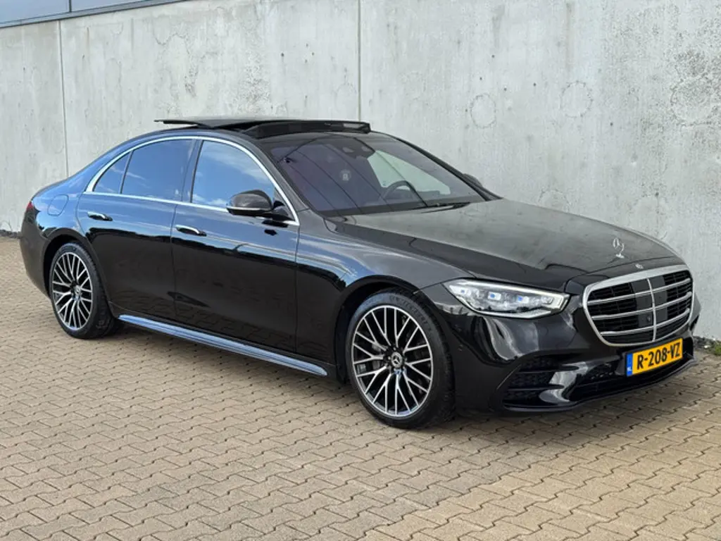 Mercedes-Benz S-Klasse 2