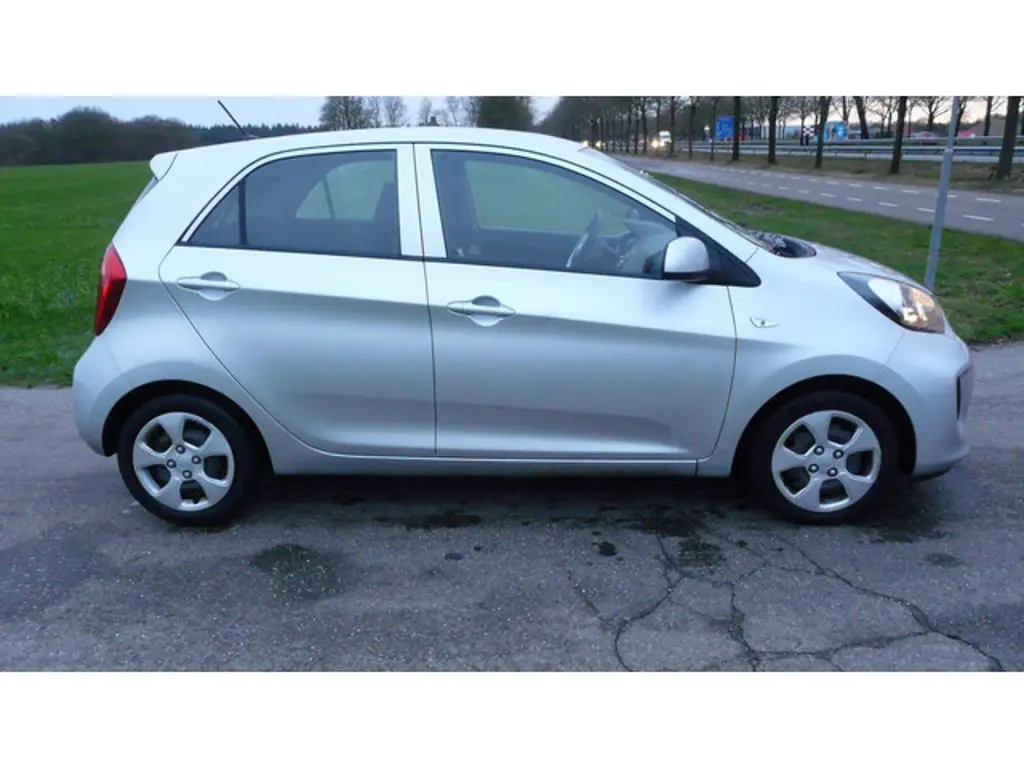 Kia Picanto 2