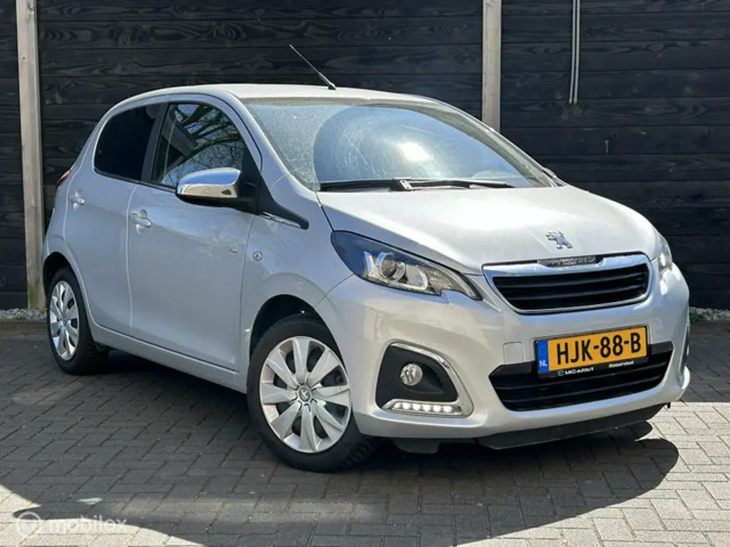 Peugeot 108 3