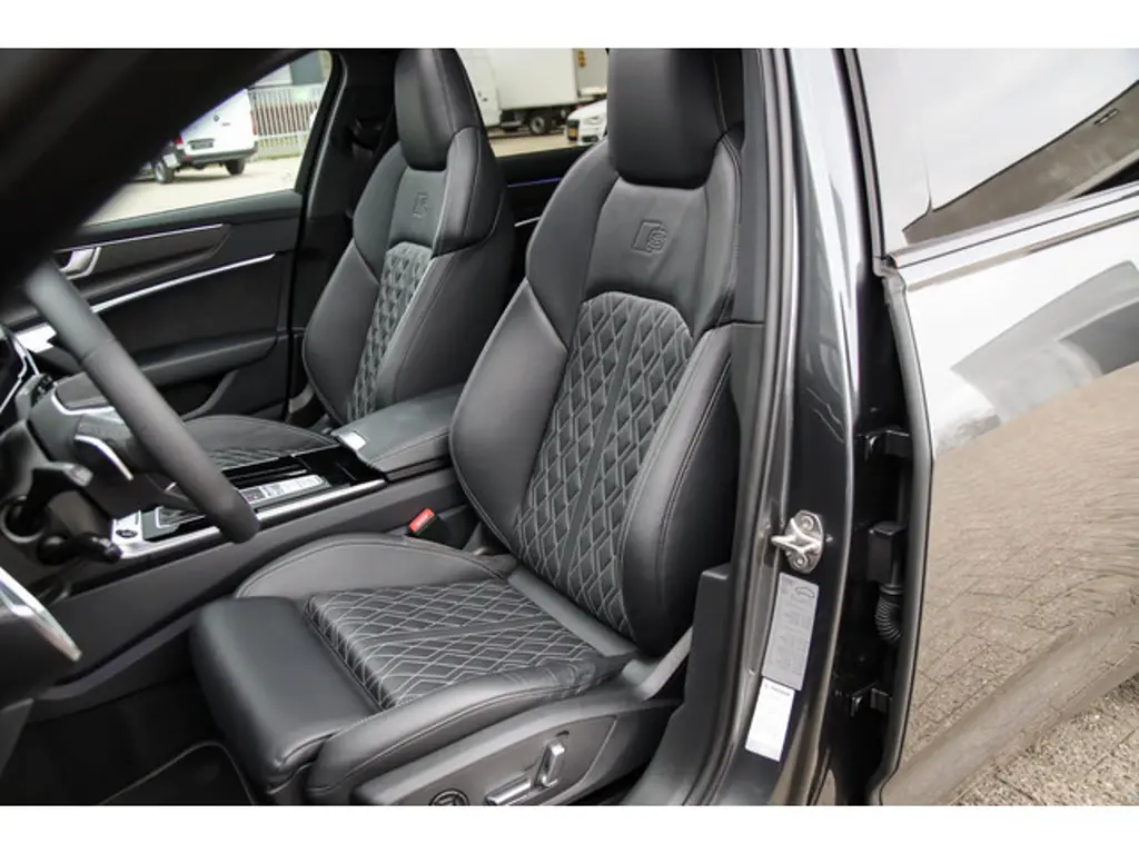 Audi A6 2