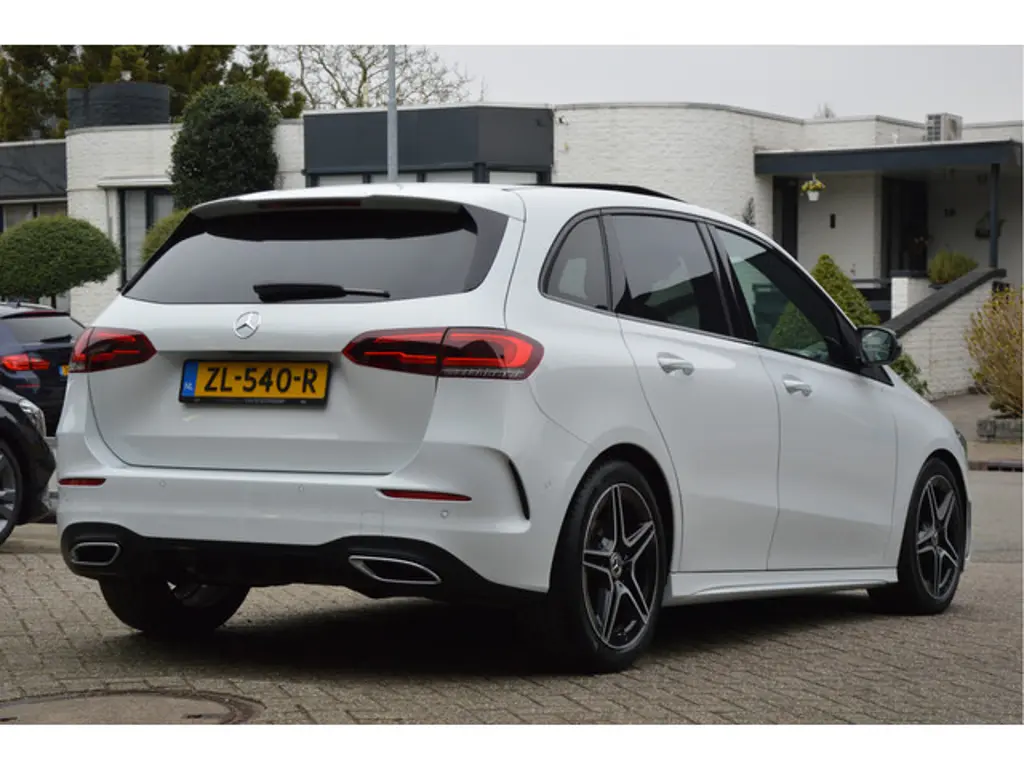 Mercedes-Benz B-Klasse 3