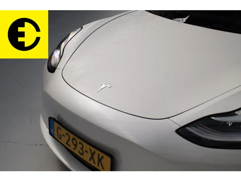 Tesla Model 3 3