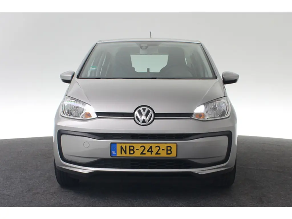 Volkswagen up! 3