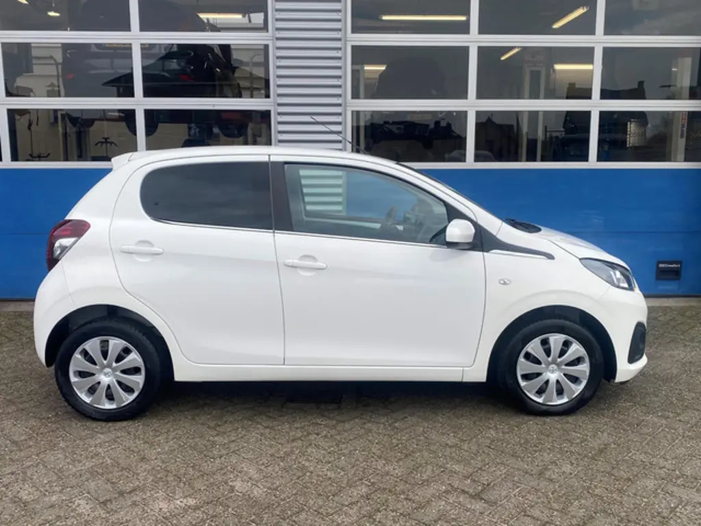 Peugeot 108 2
