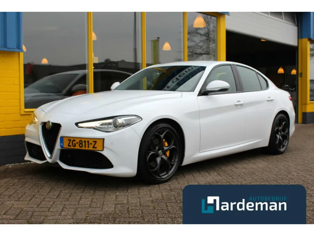 Alfa Romeo Giulia