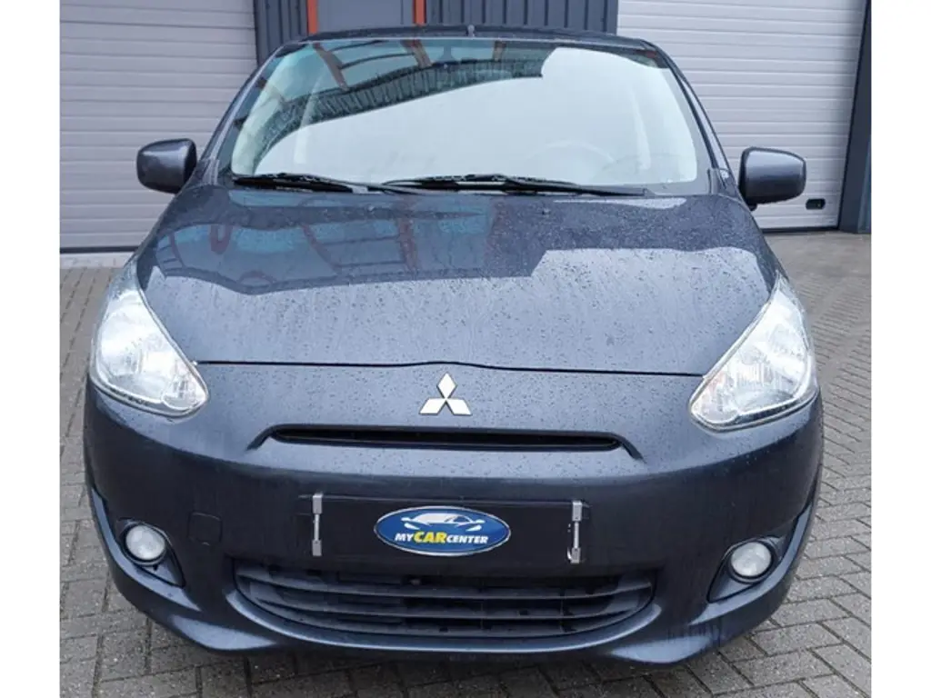 Mitsubishi Space Star 2