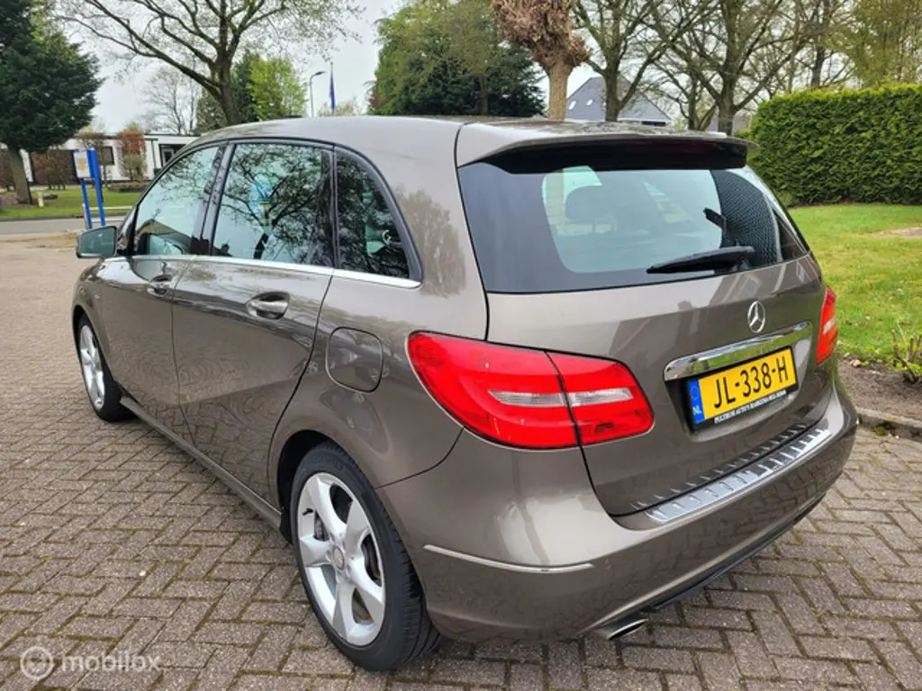 Mercedes-Benz B-Klasse 3