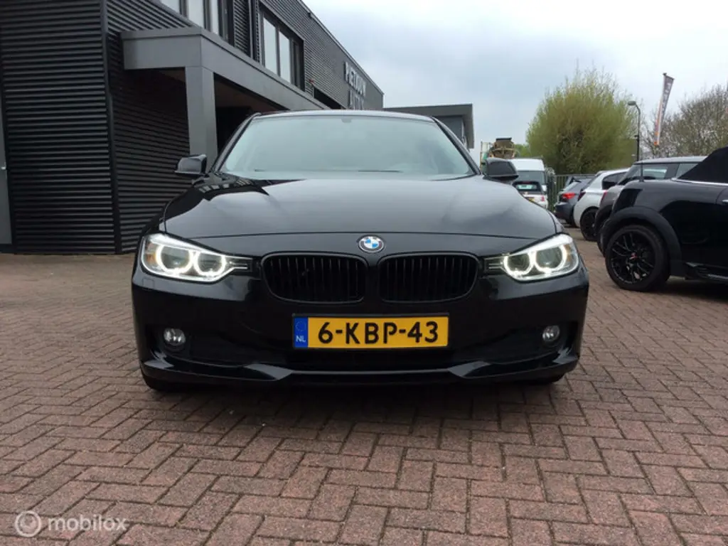 BMW 3 Serie 2