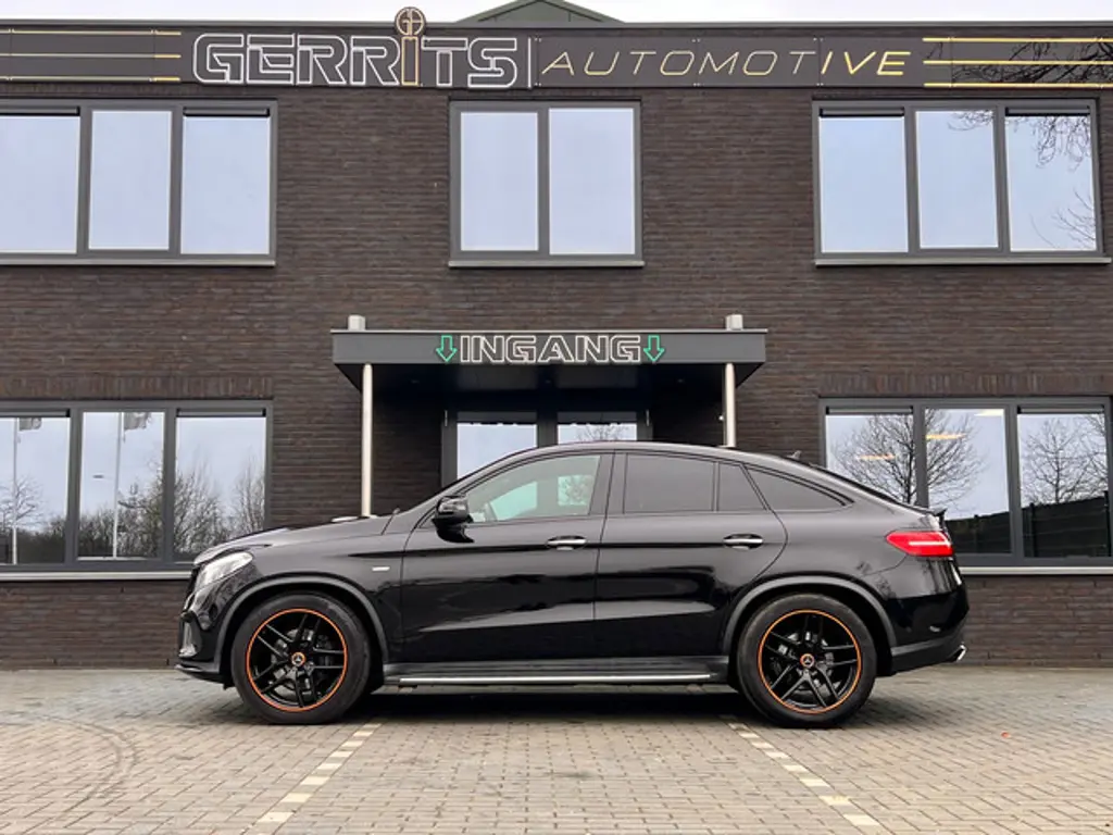 Mercedes-Benz GLE 2