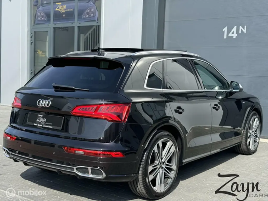 Audi SQ5 2