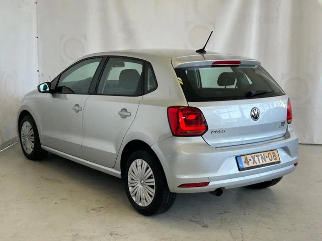 Volkswagen Polo 2