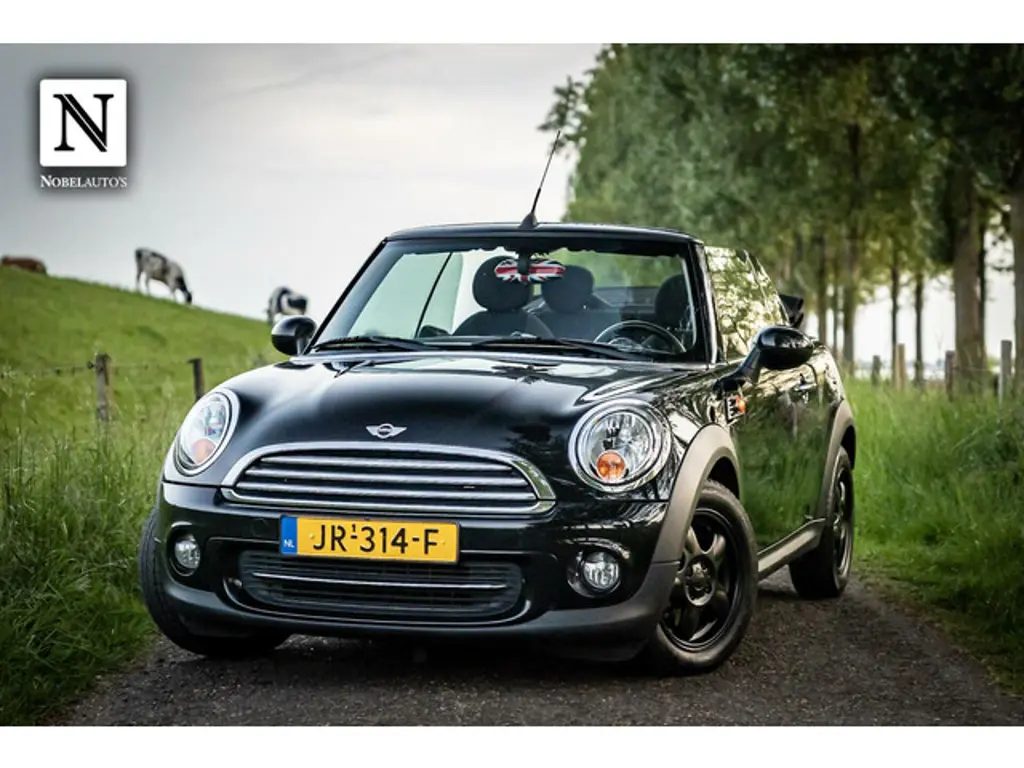 MINI Cooper Cabrio
