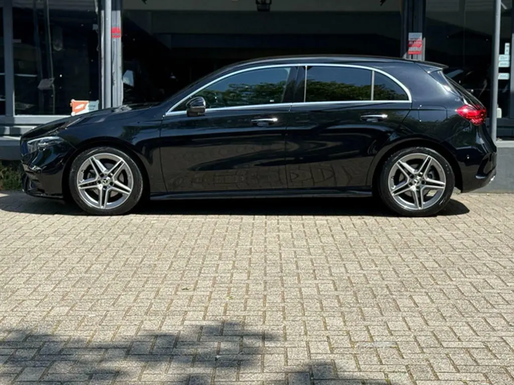 Mercedes-Benz A-Klasse 3