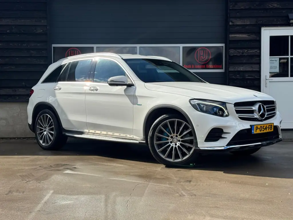 Mercedes-Benz GLC 2