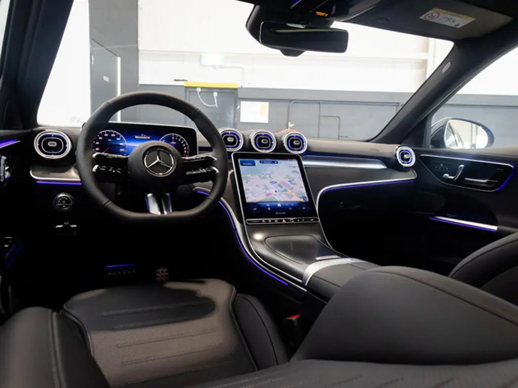 Mercedes-Benz C-Klasse 3