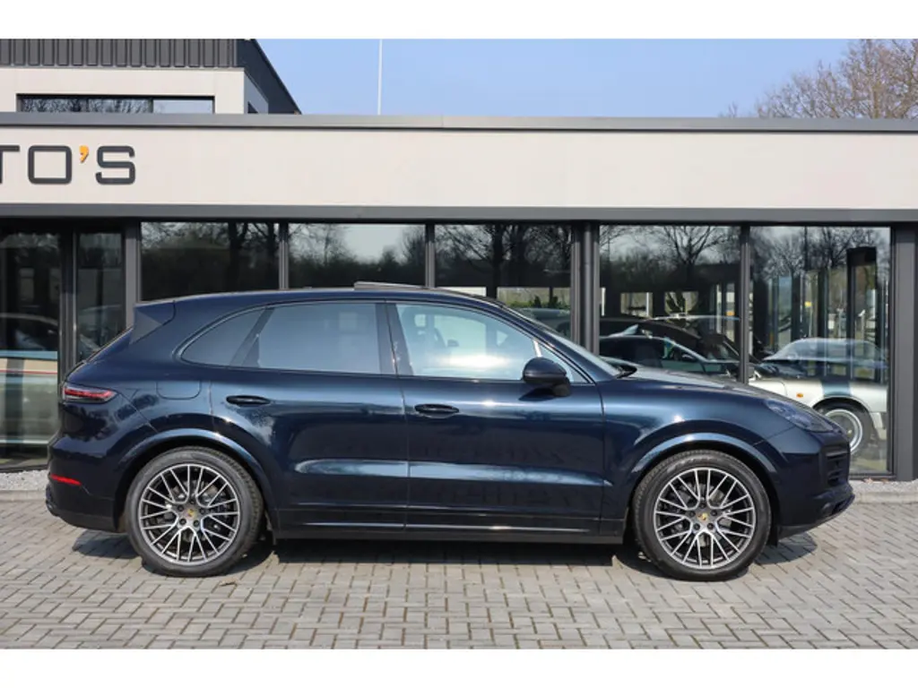 Porsche Cayenne 3