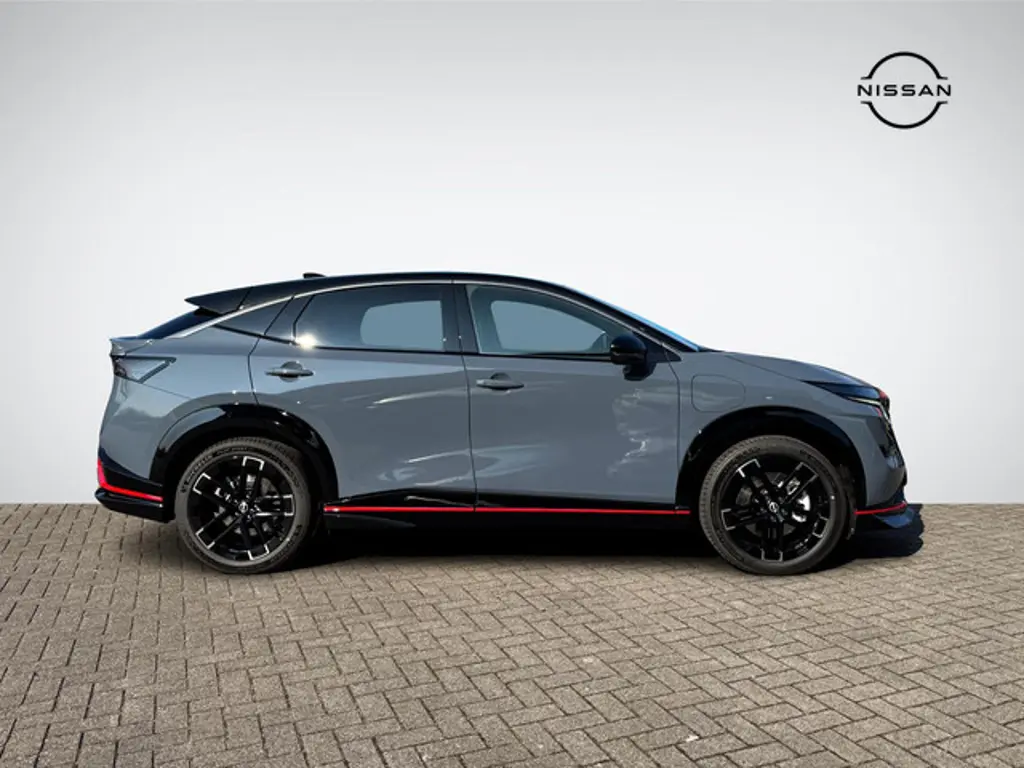 Nissan ARIYA 3
