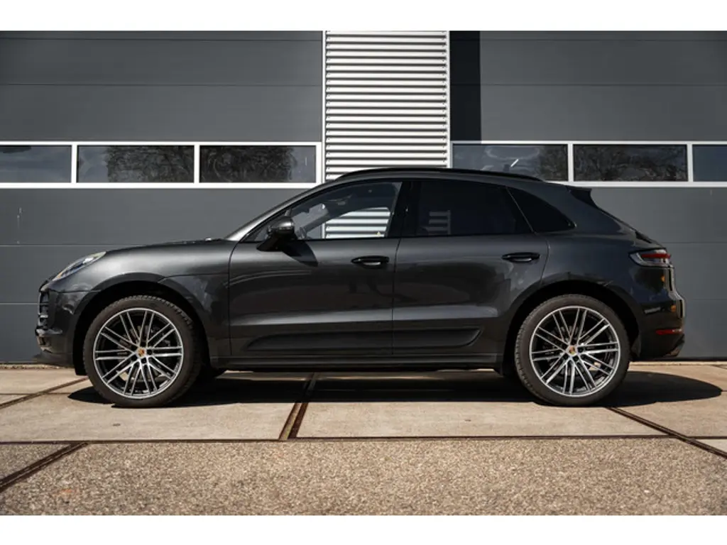 Porsche Macan 2