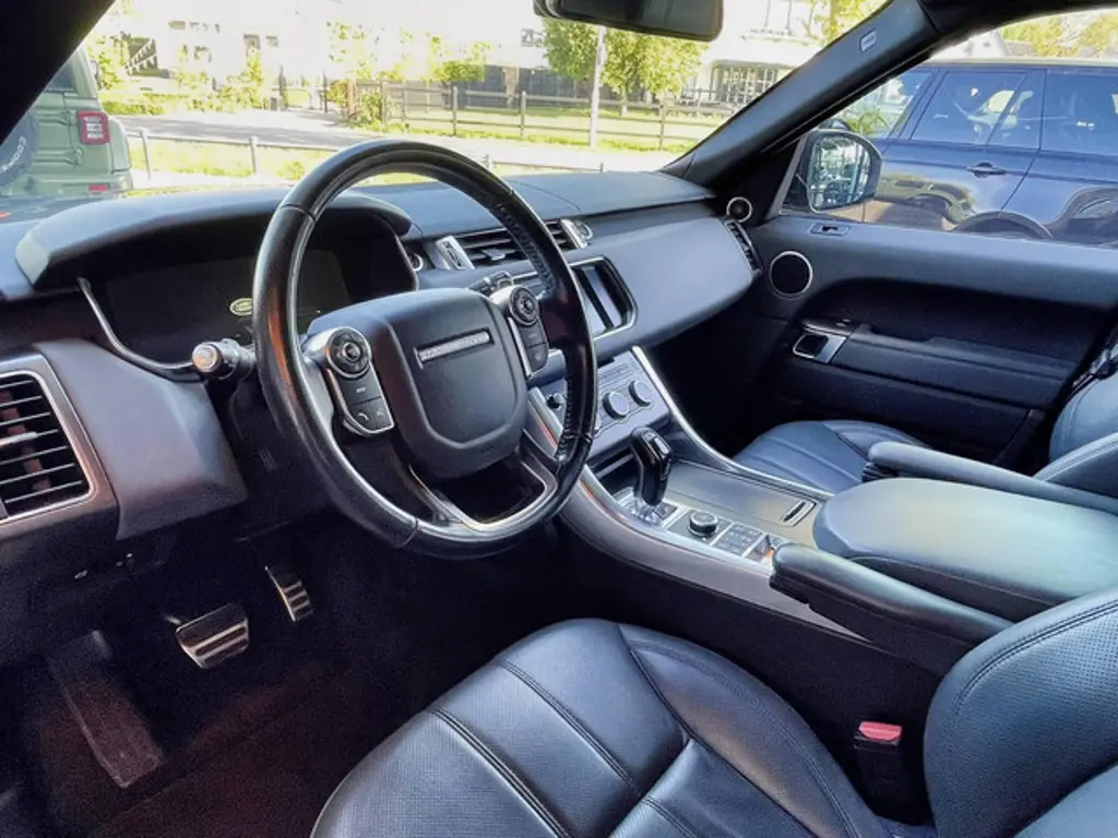 Land Rover Range Rover Sport 2