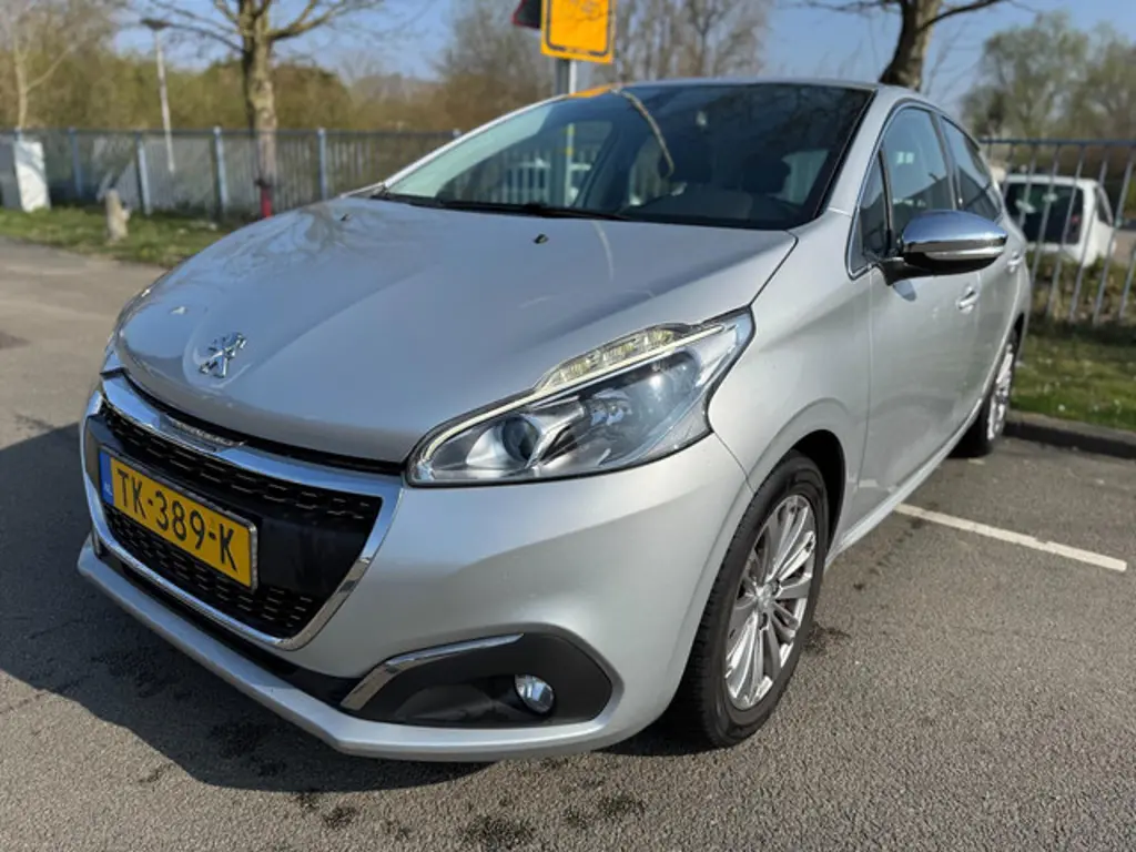 Peugeot 208 3